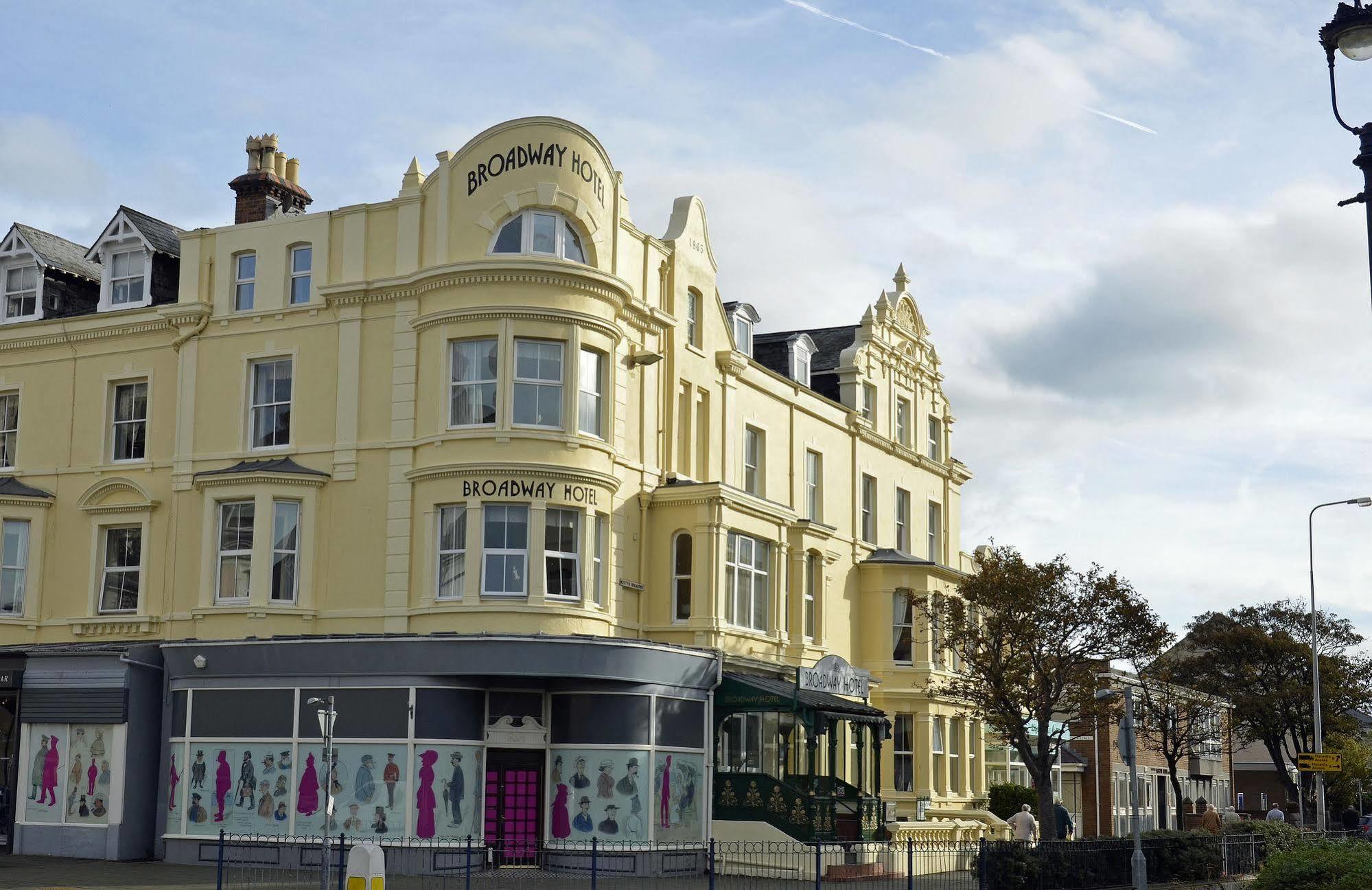 The Broadway Hotel Llandudno Exterior photo